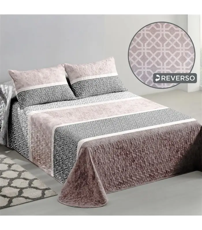 BOUTI ICELANDS ZURICH